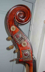 Utili
