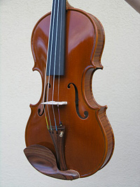 Click to enlarge Violino